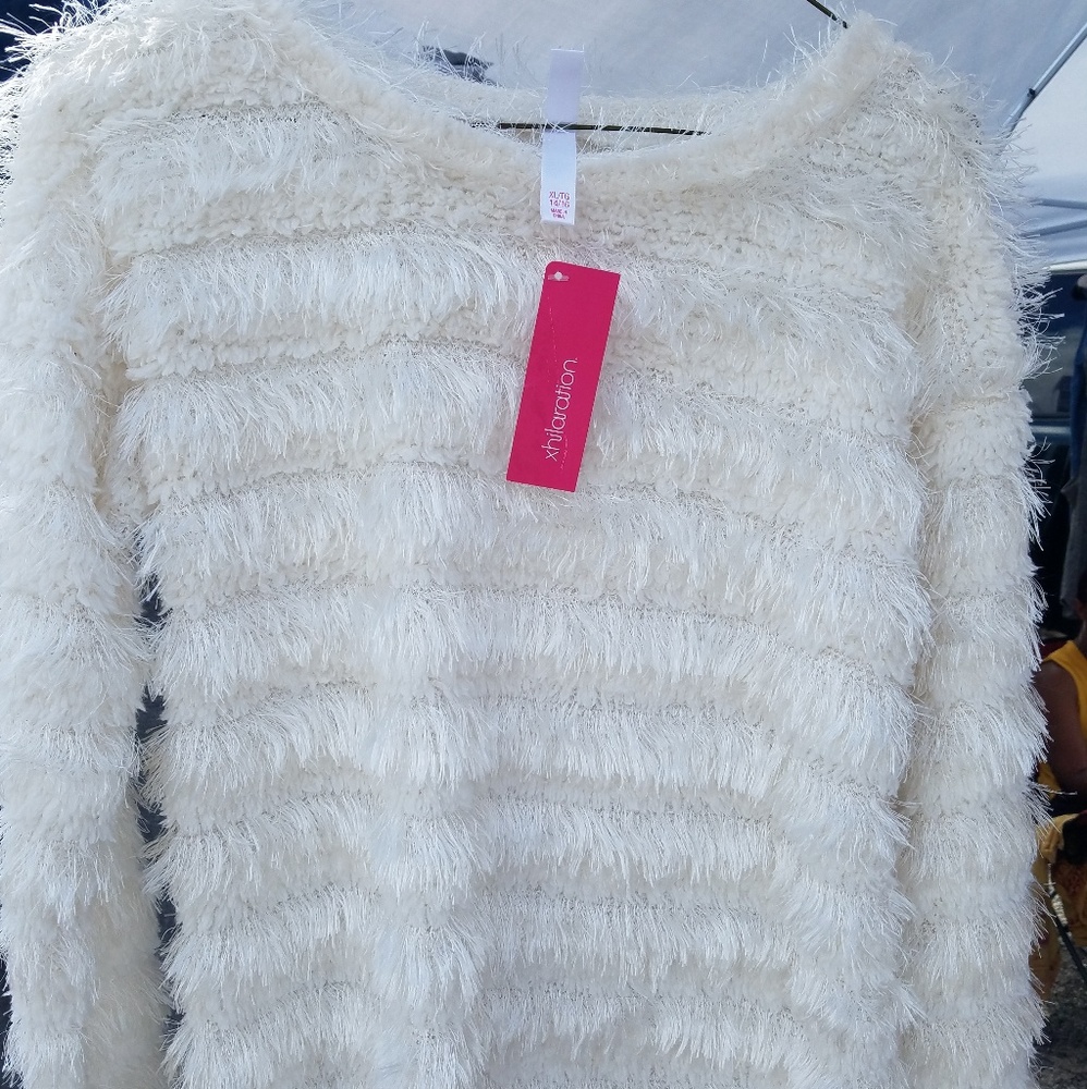 xhilaration soft light sweater